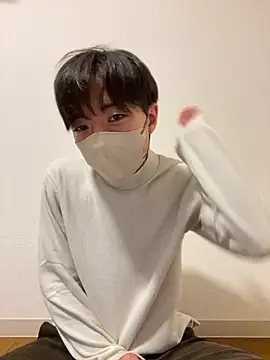 Snapshot of Yuma0718 chatting on November 23, 2025, 2:27 pm Yuma0718 online show from November 23, 2025, 2:27 pm