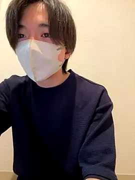 Snapshot of Yuma0718 chatting on November 21, 2025, 3:22 pm Yuma0718 online show from November 21, 2025, 3:22 pm