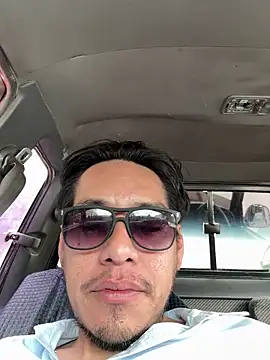 marlonghc4 online show from November 5, 2025, 7:28 pm