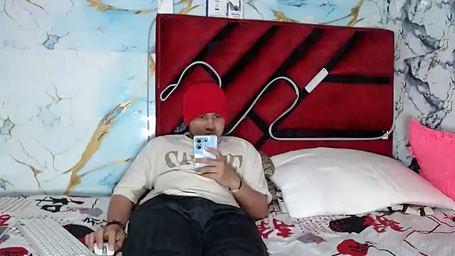 Snapshot of hot_lady19 chatting on February 2, 2026, 5:56 pm hot lady19 online show from February 2, 2026, 5:56 pm