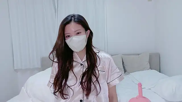 Snapshot of riko_oxo chatting on February 19, 2026, 3:03 am riko oxo online show from February 19, 2026, 3:03 am