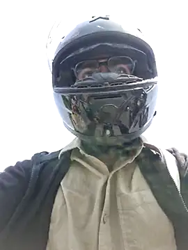 YoursThickDick online show from April 9, 2026, 5:53 am