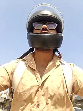 Snapshot of YoursThickDick chatting on February 26, 2026, 5:51 am YoursThickDick online show from February 26, 2026, 5:51 am