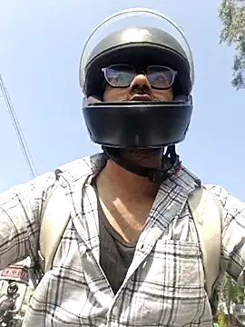 Snapshot of YoursThickDick chatting on February 25, 2026, 5:51 am YoursThickDick online show from February 25, 2026, 5:51 am