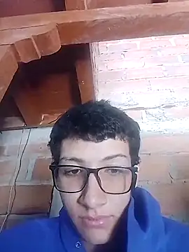 Alani Queen online show from September 19, 2025, 7:51 pm