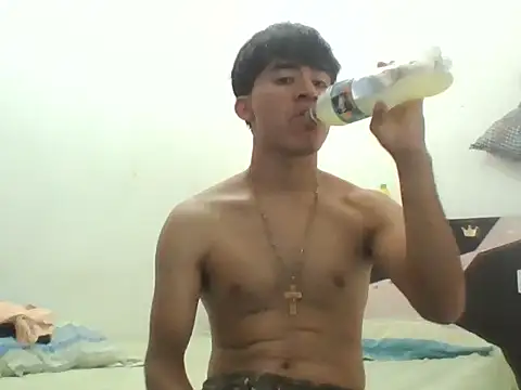 Snapshot of Babydemilk chatting on April 14, 2026, 4:01 pm Babydemilk online show from April 14, 2026, 4:01 pm