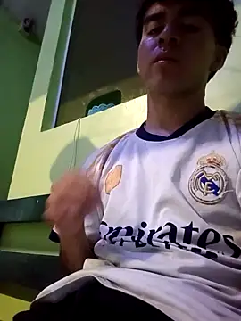 Snapshot of Babydemilk chatting on April 13, 2026, 5:00 am Babydemilk online show from April 13, 2026, 5:00 am