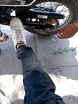 Snapshot of Babydemilk chatting on April 11, 2026, 5:49 pm Babydemilk online show from April 11, 2026, 5:49 pm