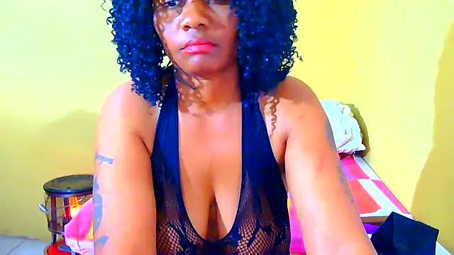 Augustine-Blooomxx online show from April 17, 2026, 1:36 pm