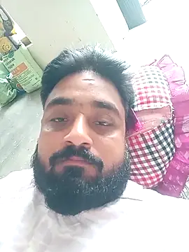 Raju fuckerr online show from October 6, 2025, 9:10 am