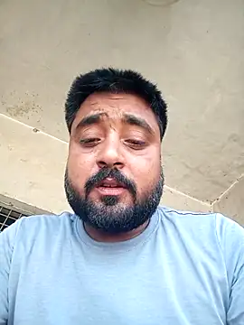 Raju fuckerr online show from May 18, 2026, 3:50 am