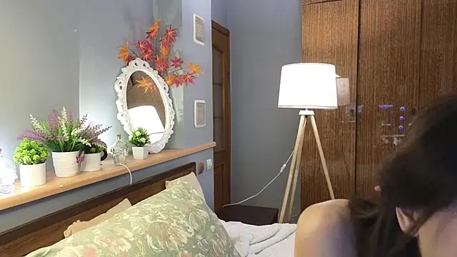 Snapshot of okerriella chatting on November 8, 2025, 1:58 pm okerriella online show from November 8, 2025, 1:58 pm