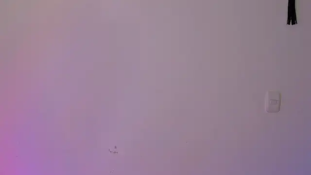 Snapshot of Linda_andrew chatting on February 27, 2026, 4:40 pm Linda andrew online show from February 27, 2026, 4:40 pm