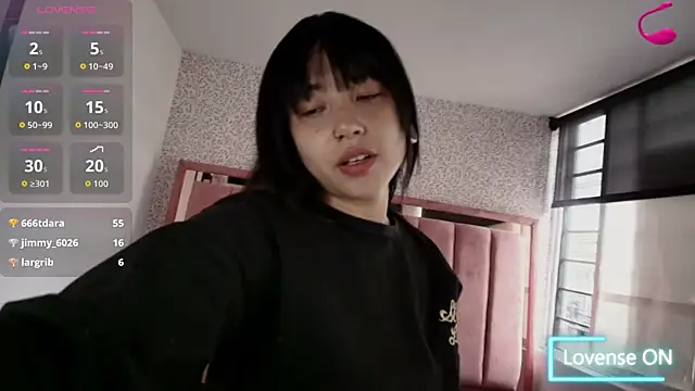 Snapshot of Hanna_Lee__ chatting on April 22, 2026, 9:10 pm Hanna Lee online show from April 22, 2026, 9:10 pm