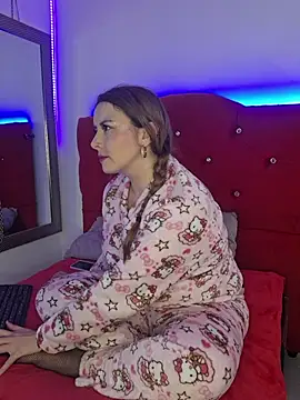 Scarlett Pink Rose online show from November 26, 2025, 3:50 am