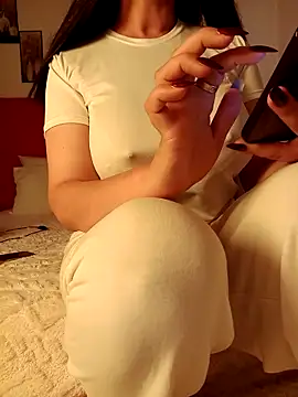 OnlyRima online show from September 29, 2025, 12:00 pm