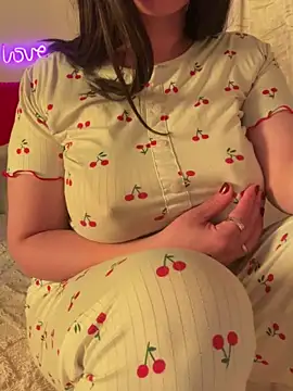 OnlyRima online show from April 2, 2026, 11:33 pm