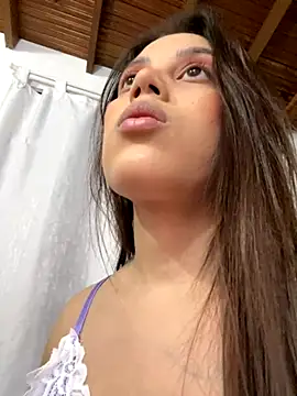 Harley J  online show from October 3, 2025, 12:17 pm