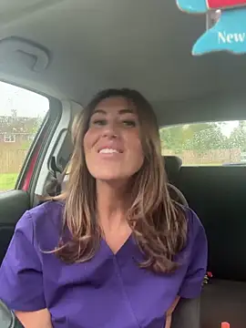 CurvyMILF Sienna online show from September 10, 2025, 5:01 pm