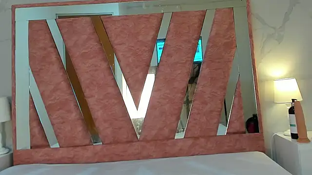 Snapshot of Megan_Sweetas chatting on October 11, 2025, 9:16 pm Megan Sweetas online show from October 11, 2025, 9:16 pm