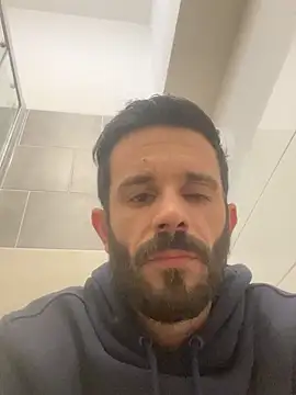 lolo7121 online show from March 17, 2026, 1:25 pm