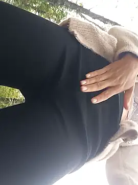 llass55 online show from September 18, 2025, 6:16 am