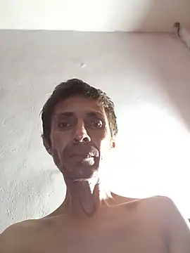 Snapshot of githot chatting on May 25, 2026, 5:07 am githot online show from May 25, 2026, 5:07 am