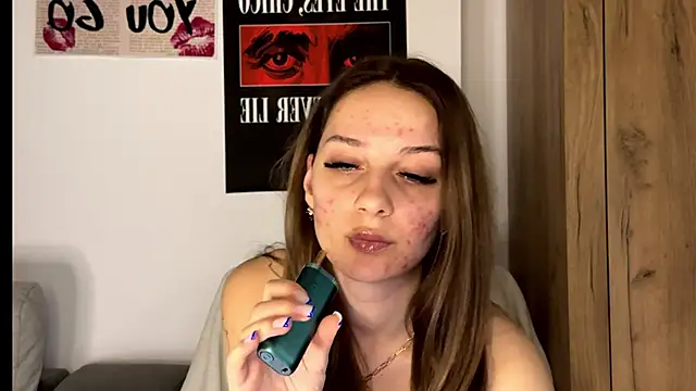 ScarlettSmithX online show from March 23, 2026, 5:29 am