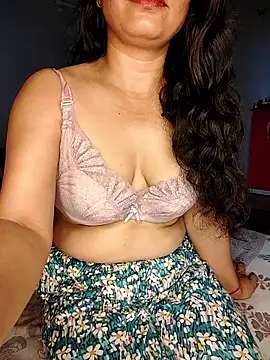 CUTE-PX online show from September 9, 2025, 5:06 am