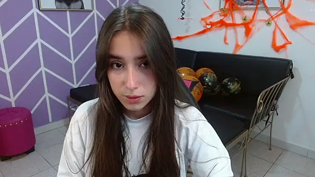 Snapshot of Adhara_Kitten chatting on November 4, 2025, 12:53 pm Adhara Kitten online show from November 4, 2025, 12:53 pm