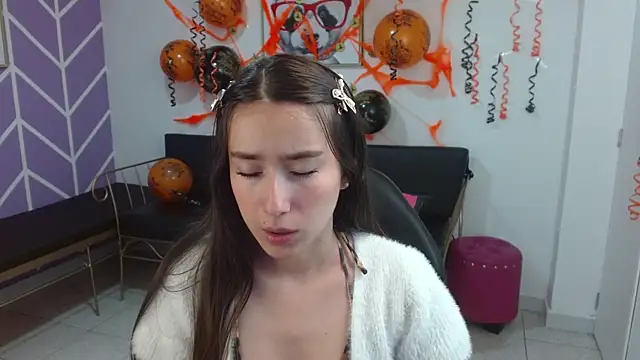 Snapshot of Adhara_Kitten chatting on October 22, 2025, 1:10 pm Adhara Kitten online show from October 22, 2025, 1:10 pm