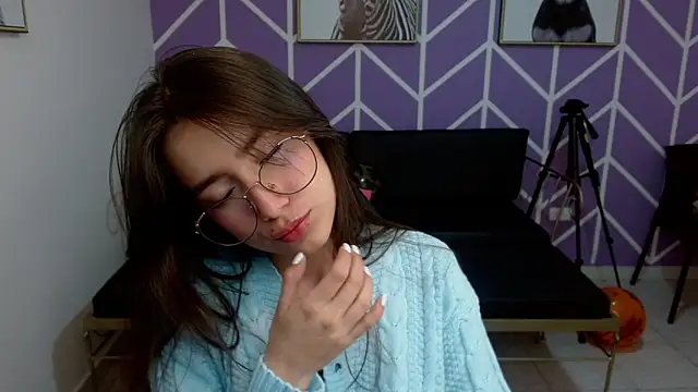 Snapshot of Adhara_Kitten chatting on November 8, 2025, 1:14 pm Adhara Kitten online show from November 8, 2025, 1:14 pm