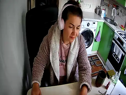 Snapshot of Adda1205 chatting on September 29, 2025, 7:37 am Adda1205 online show from September 29, 2025, 7:37 am