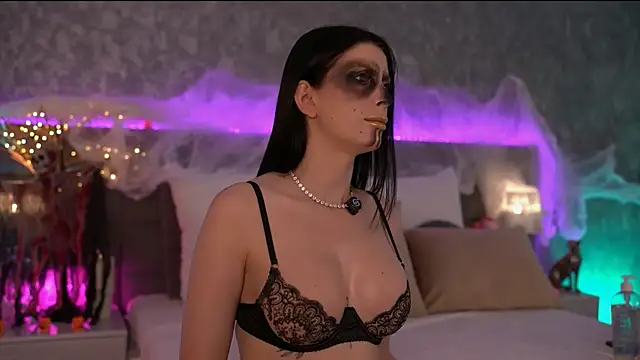 SofiBabe online show from October 23, 2025, 8:35 am