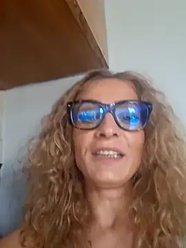 aellabeyonce online show from June 11, 2026, 4:59 pm