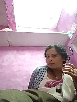 Hot komal1 online show from January 6, 2026, 10:47 pm