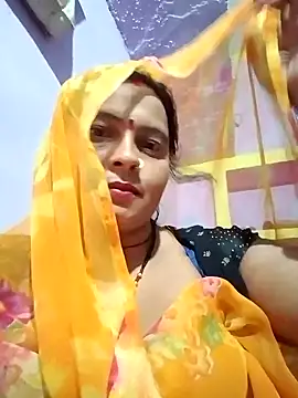 Snapshot of Hot_komal1 chatting on April 23, 2026, 10:33 pm Hot komal1 online show from April 23, 2026, 10:33 pm