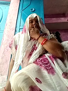 Hot komal1 online show from November 11, 2025, 11:49 am