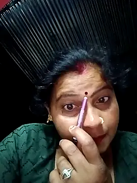 Snapshot of Hot_komal1 chatting on May 16, 2026, 7:46 pm Hot komal1 online show from May 16, 2026, 7:46 pm