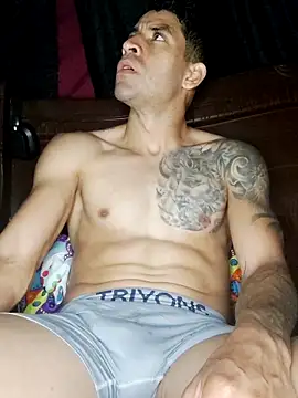 Alexsexygamer online show from May 24, 2026, 2:00 am