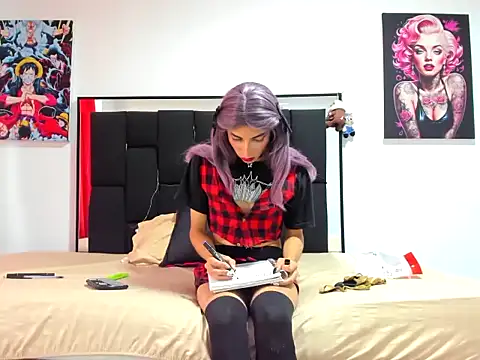 xamila muaa online show from October 4, 2025, 11:34 am