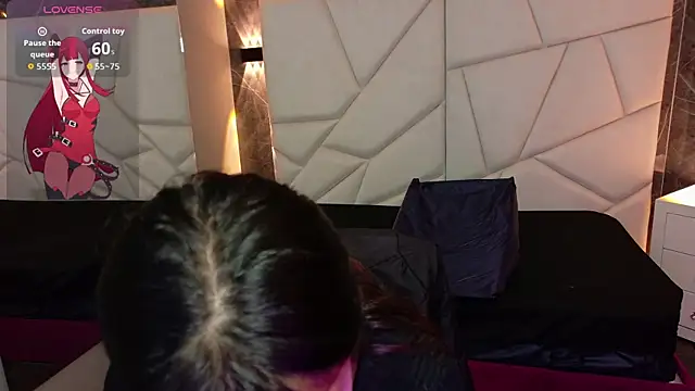 sophiaa 7 online show from October 27, 2025, 12:17 pm