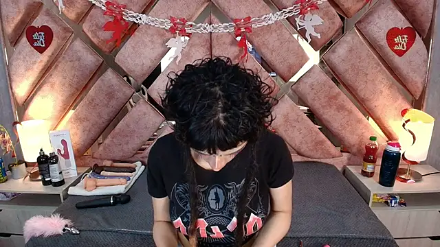 Babyyrasta666 online show from September 13, 2025, 2:33 am