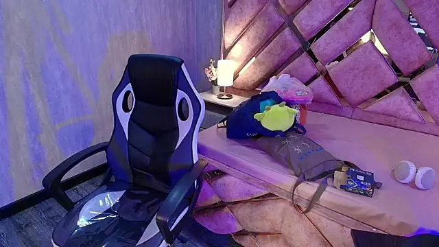 Babyyrasta666 online show from November 26, 2025, 3:39 am