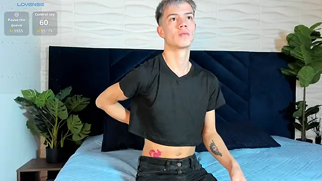 nicktorn online show from October 26, 2025, 12:16 pm