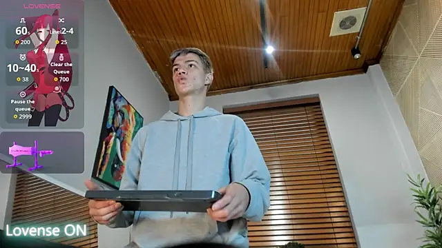 nicktorn online show from October 18, 2025, 12:18 pm