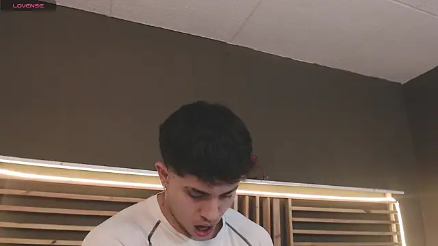 Snapshot of PaulEvens chatting on September 9, 2025, 1:31 pm PaulEvens online show from September 9, 2025, 1:31 pm