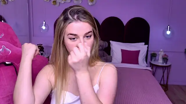 Snapshot of SweetyLicky chatting on November 27, 2025, 4:07 pm SweetyLicky online show from November 27, 2025, 4:07 pm