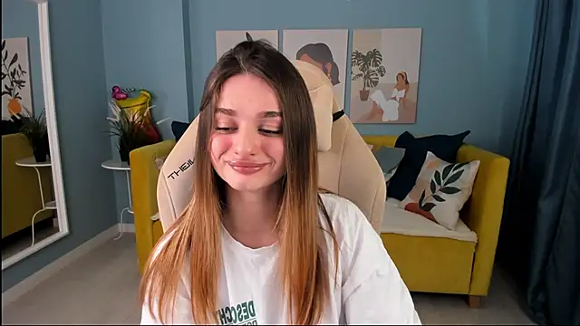 Snapshot of SweetyLicky chatting on September 10, 2025, 2:38 pm SweetyLicky online show from September 10, 2025, 2:38 pm