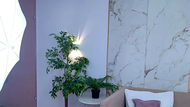 SweetyLicky online show from March 27, 2026, 5:25 pm